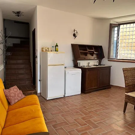 Monti Sibillini House בית נופש *